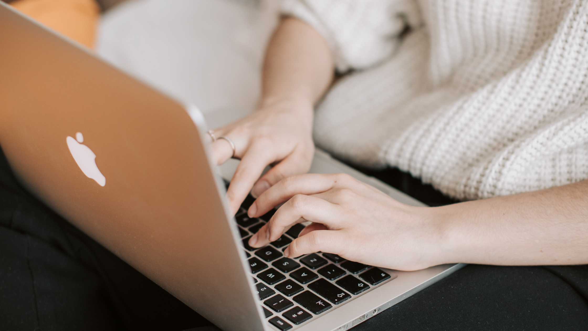 Gmail vs Outlook vs Apple Mail: Which Is Best for Business Owners in 2026?